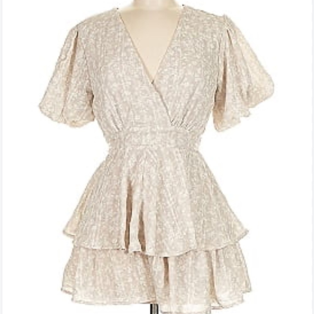 ALTR’D STATE Cream Floral Romper